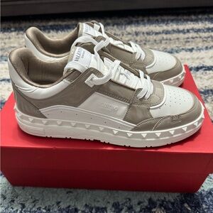 Valentino Garavani Freedots Patent Leather Sneaker